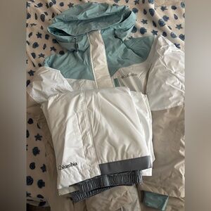 Columbia Light Blue and White Ski Jacket and Pant set